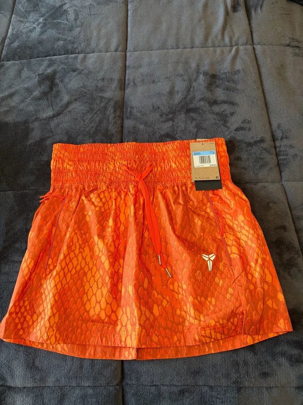 Nike Women's KOBE Woven Bright Orange skirt- M